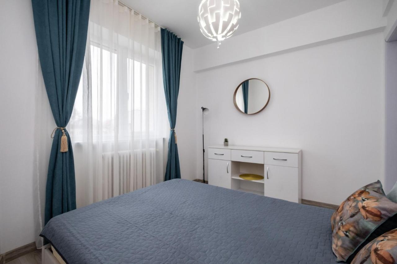 Laroka House Cosy And Modern Apartment Universitate-City Centre Bucareste Exterior foto